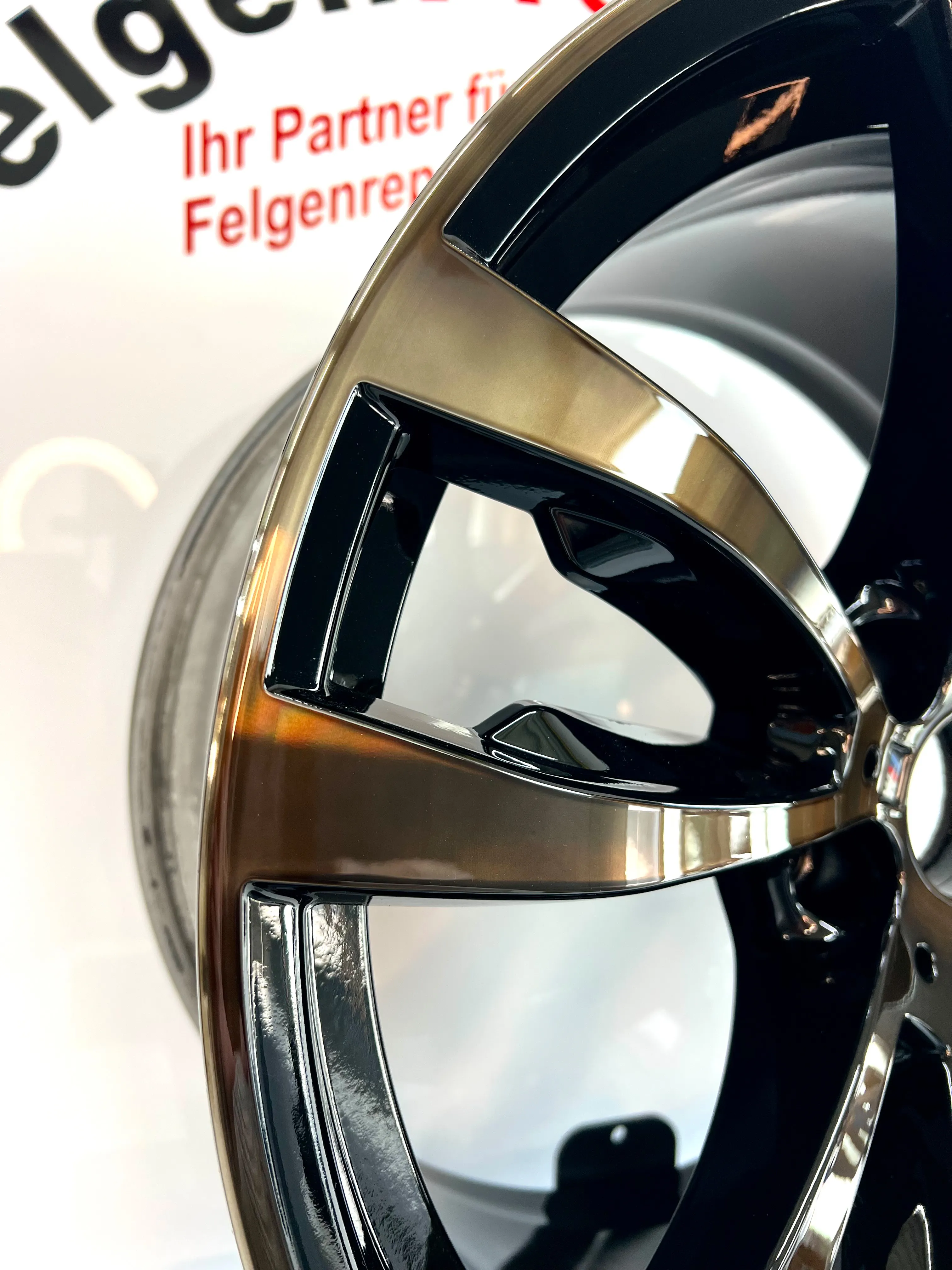 Detailansicht einer aufbereiteten BMW Felge